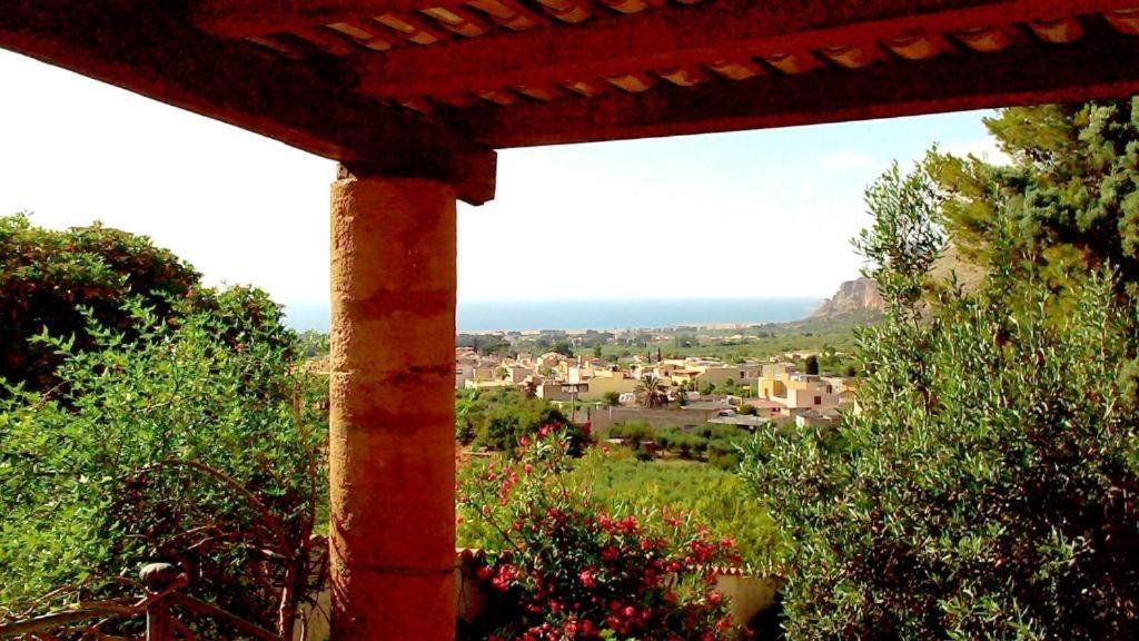 Poggio Di Mare Bed & Breakfast Castelluzzo Exterior foto