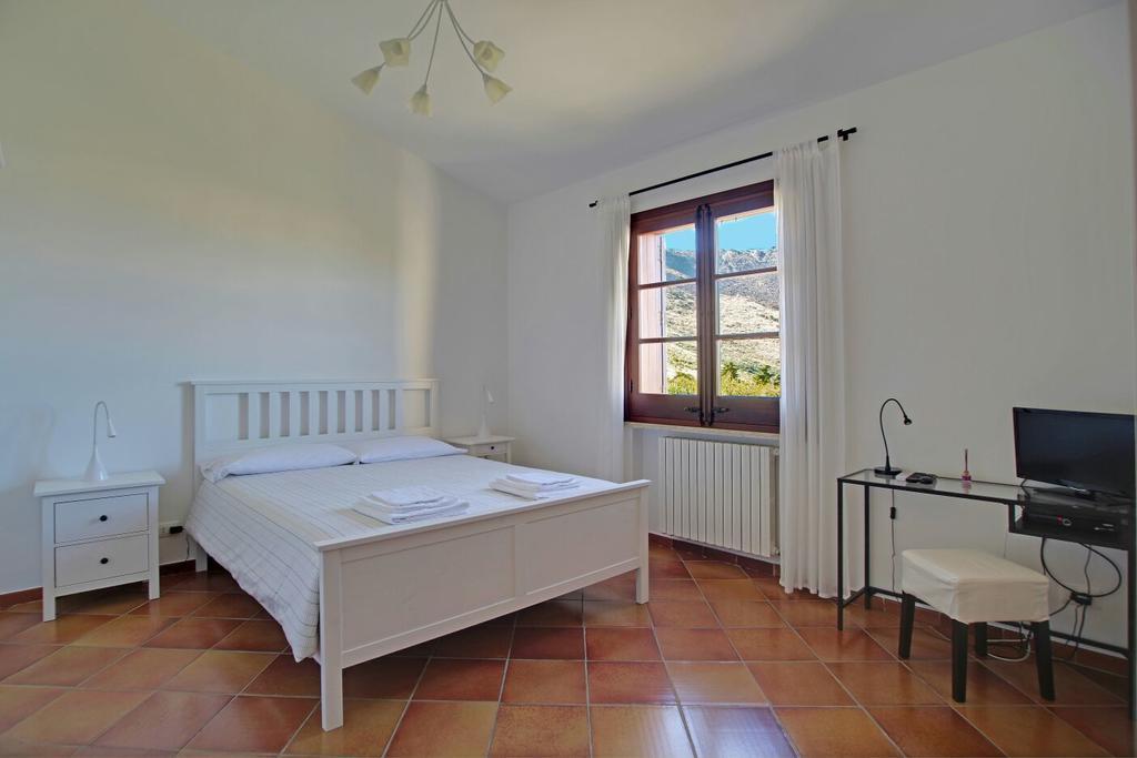 Poggio Di Mare Bed & Breakfast Castelluzzo Exterior foto